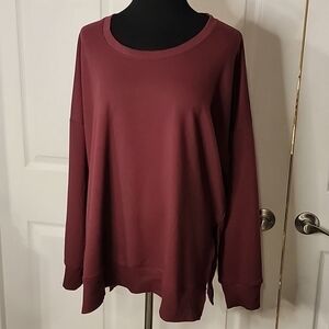 𝅺burgundy Ideology Super soft sweatshirt